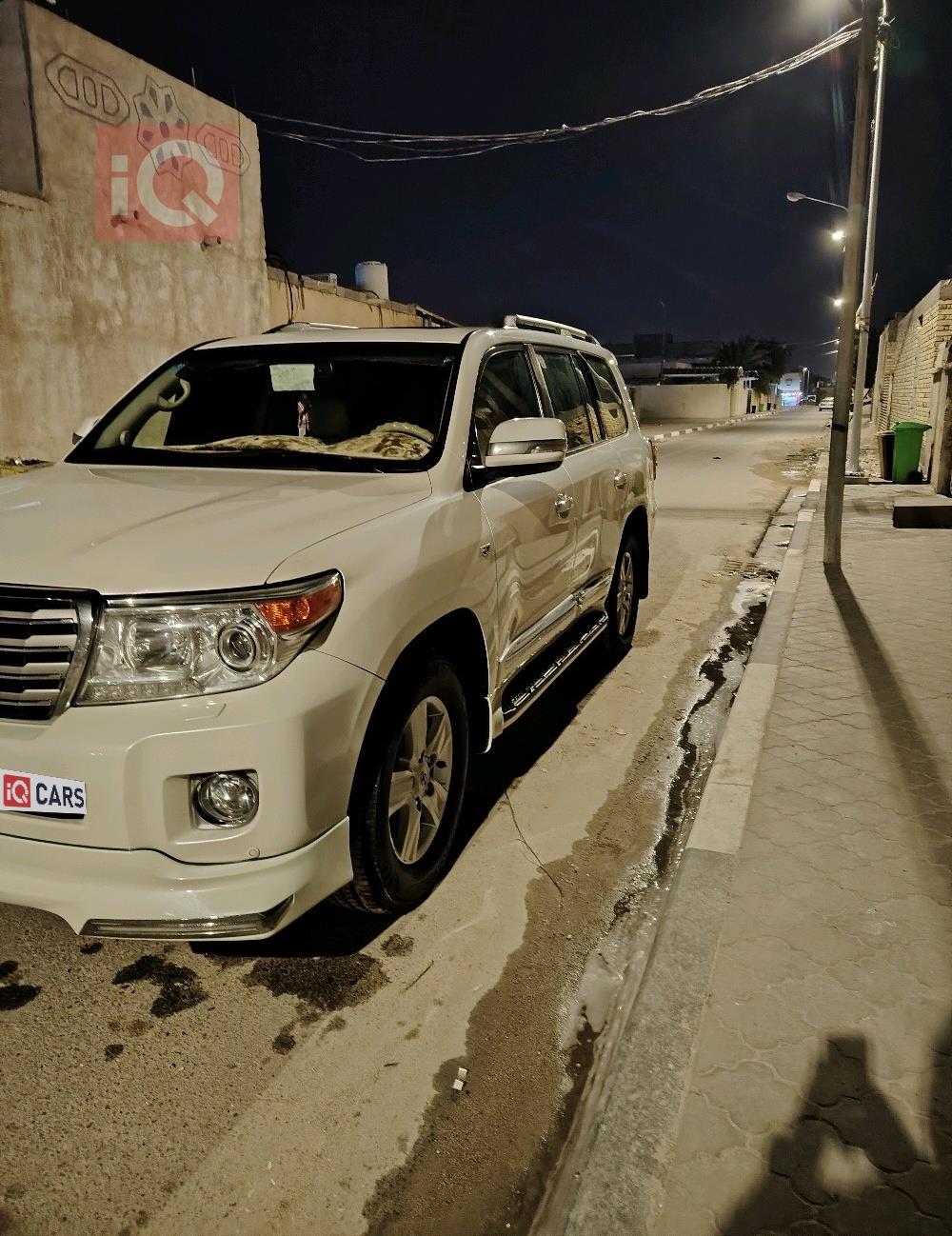 تويوتا لاندكروزر